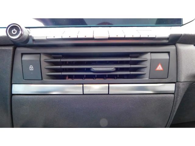 Opel Astra Sports Tourer Ultimate