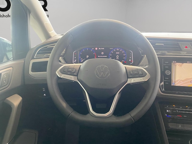 Volkswagen Touran 1.5 TSI DSG