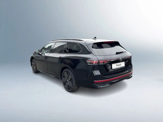 Volkswagen Passat R-Line eHybrid