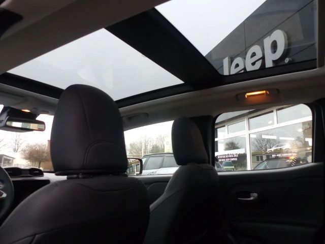 Jeep Renegade Summit