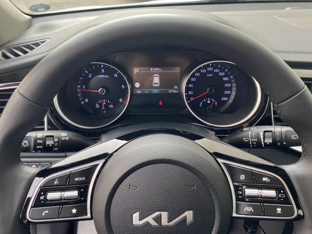 Kia Ceed CRDi Hybrid Vision