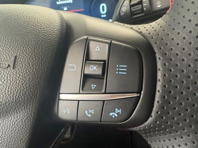 Ford Focus ST Line Wagon