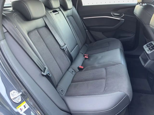 Audi Q8 e-tron 50 Quattro S-Line Sportback