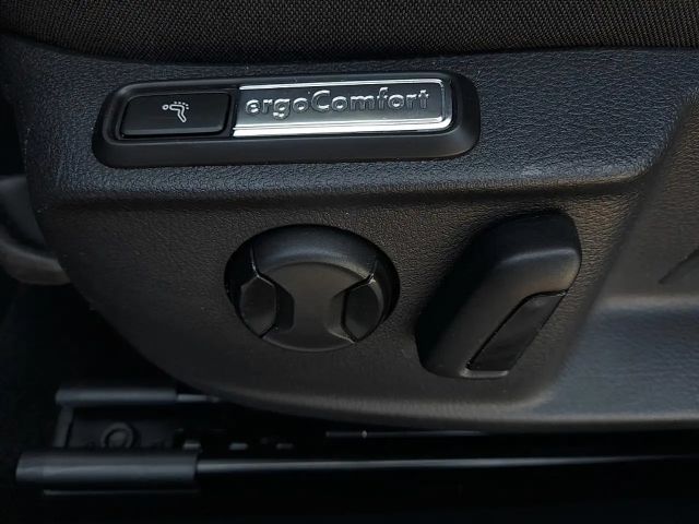 Volkswagen Passat DSG GTE Pro Variant