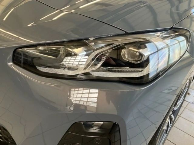 BMW 218 218d Active Tourer Sedan