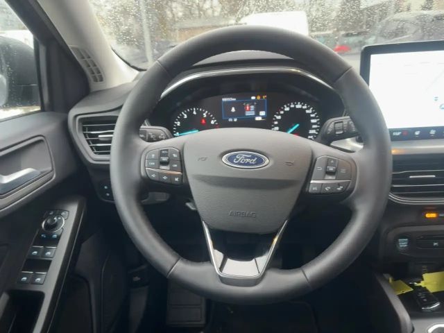 Ford Focus Titanium Wagon