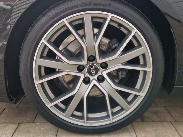 Audi A4 S-Line S-Tronic