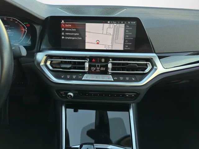 BMW 320 320d Luxury Line Sedan xDrive