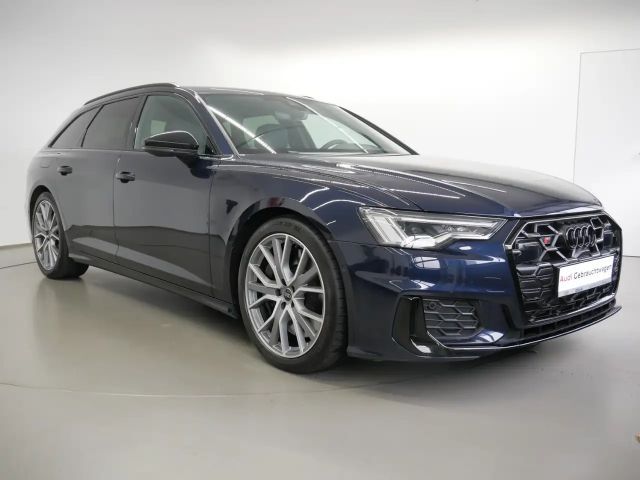 Audi S6 Avant