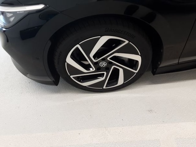 Volkswagen ID.7 Pro Tourer