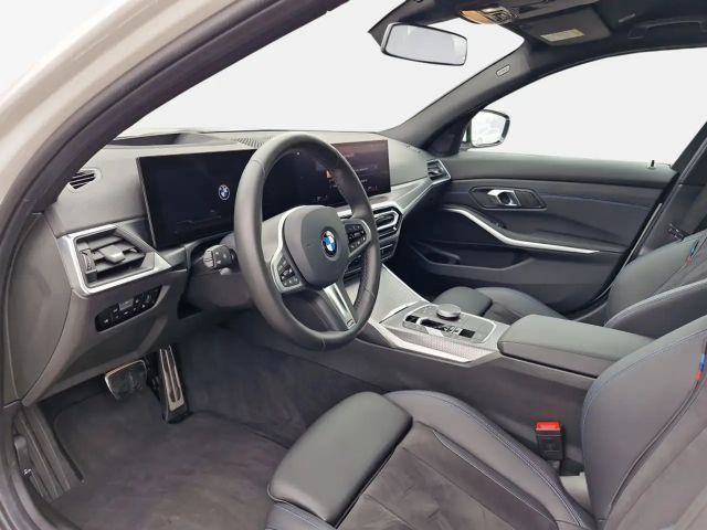 BMW 320 320d Sedan xDrive