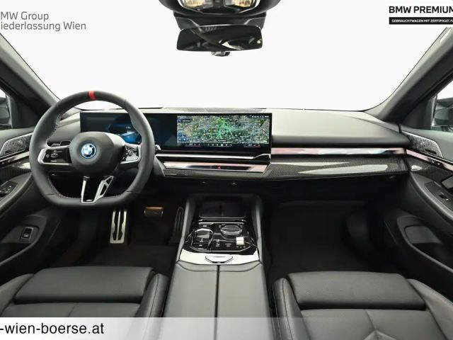 BMW i5 M60 xDrive
