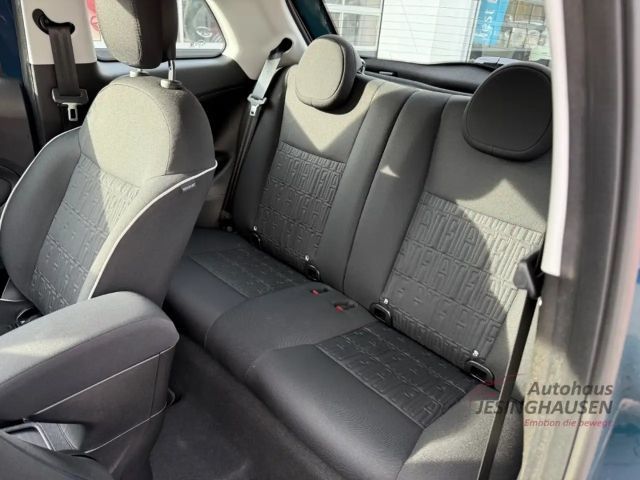 Fiat 500e +Rückfahrkam+PDC+CarPlay+Sitzheizung