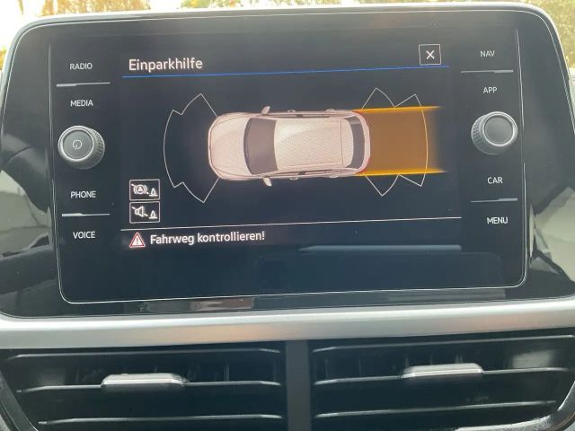 Volkswagen T-Roc 1.5 TSI DSG Life