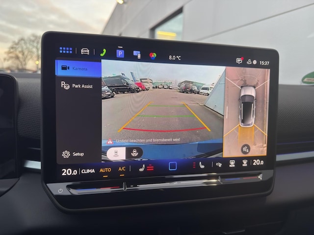 Volkswagen T-Roc 1.5 eTSI DSG R-Line