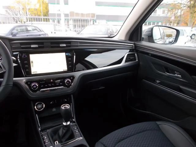 SsangYong Korando Quarz 1.5T LED, Navi, Keyless, Aku 18"