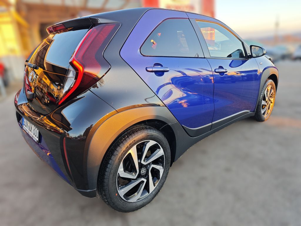 Toyota Aygo X 5-deurs Basis Team D