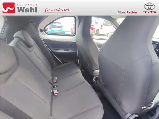 Toyota Aygo X 1.0 VVT-i Play