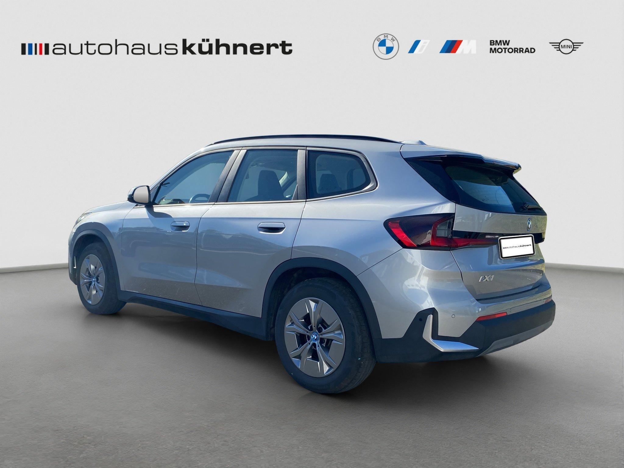BMW iX1 xDrive30