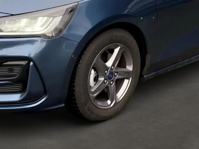 Ford Focus ST Line Wagon