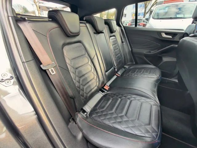 Ford Focus ST Line Wagon