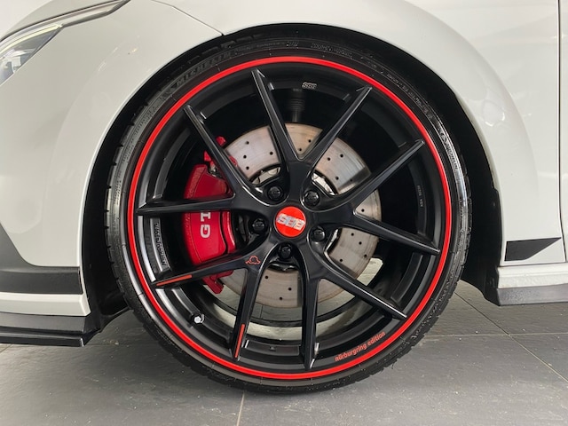 Volkswagen Golf 2.0 TSI DSG GTI