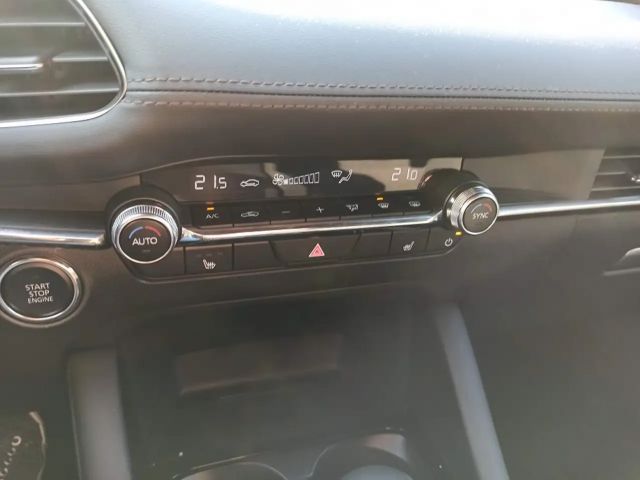 Mazda 3 Exclusive-line