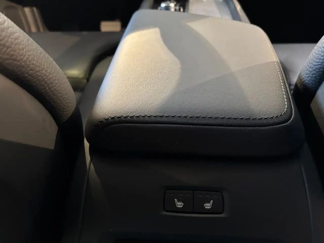 Volvo XC60 Dark Plus