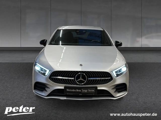 Mercedes-Benz A 200 A 200 d AMG Line