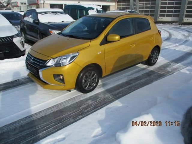 Mitsubishi Space Star Star