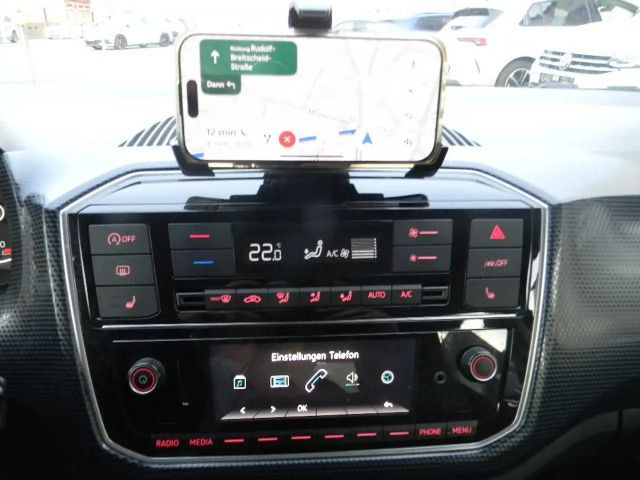 Volkswagen up! Move Move up!