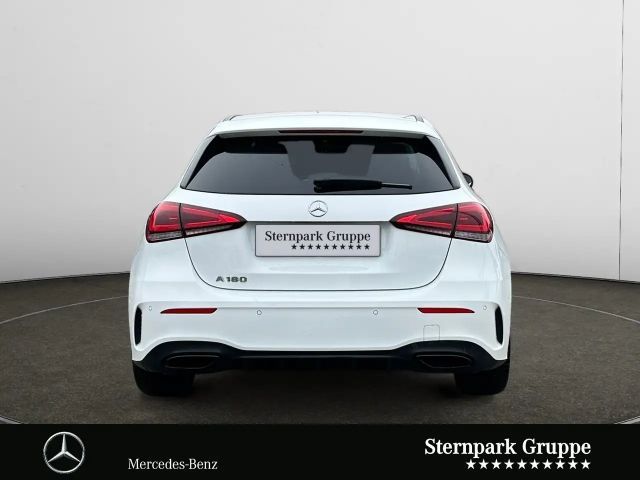 Mercedes-Benz A 180 AMG Line