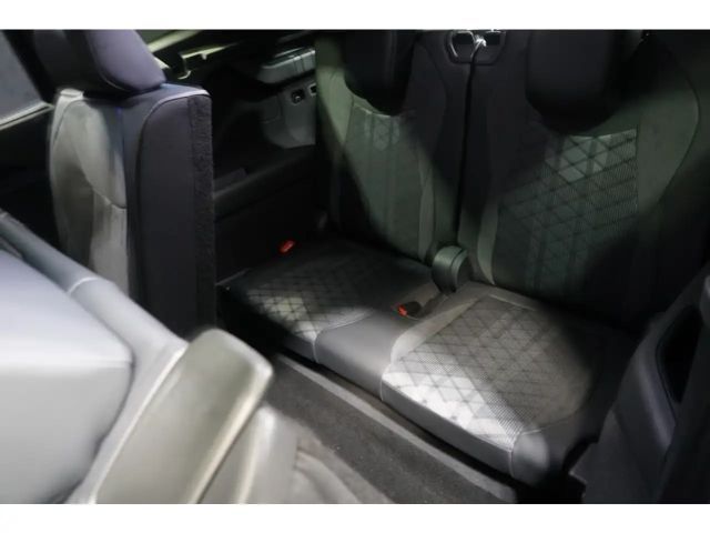 Volkswagen Tayron 2.0 TDI R-Line Style