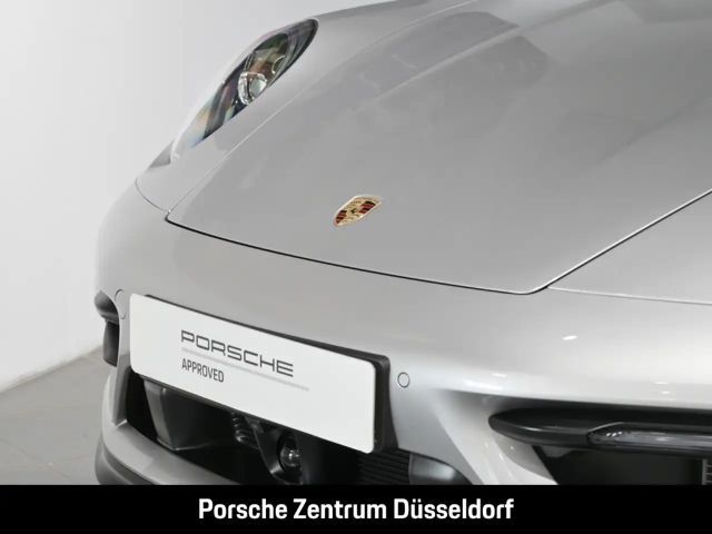 Porsche 911 992 Cabriolet Carrera GTS