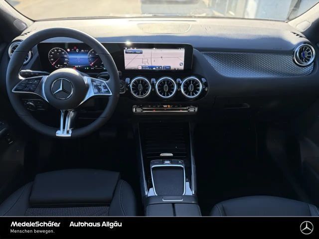 Mercedes-Benz GLA 200 Progressive