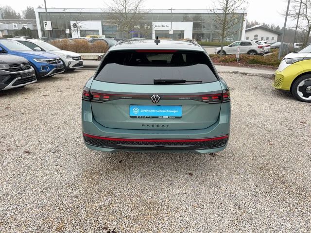 Volkswagen Passat R-Line eHybrid