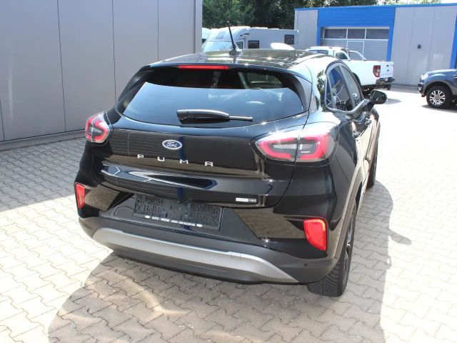 Ford Puma EcoBoost Titanium