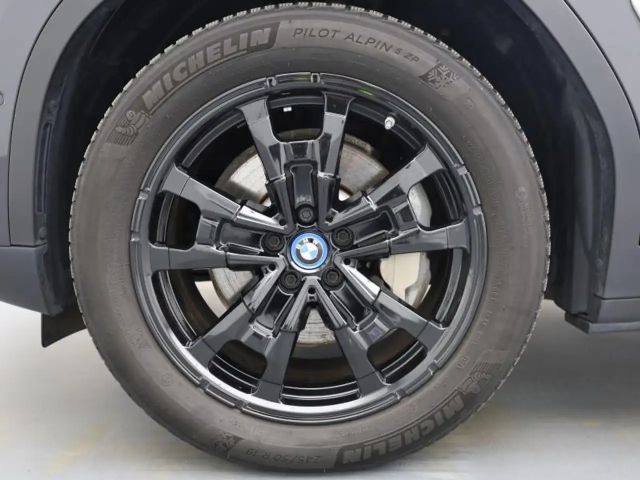 BMW iX3 Impressive iX3