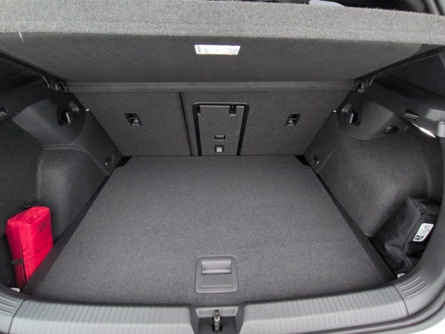 Volkswagen Golf Black Edition AKRA+PANO+Head-up+HARMAN+