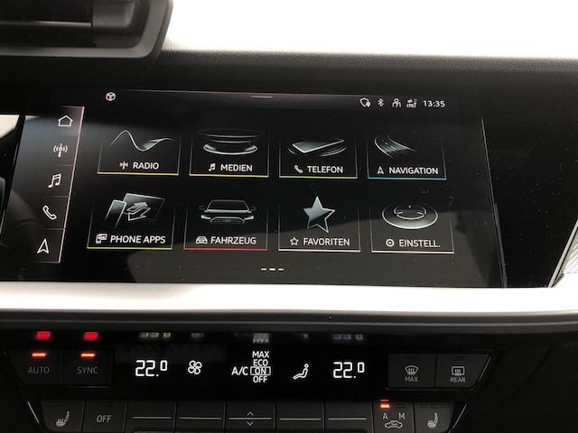 Audi A3 30 TFSI S-Tronic Sedan