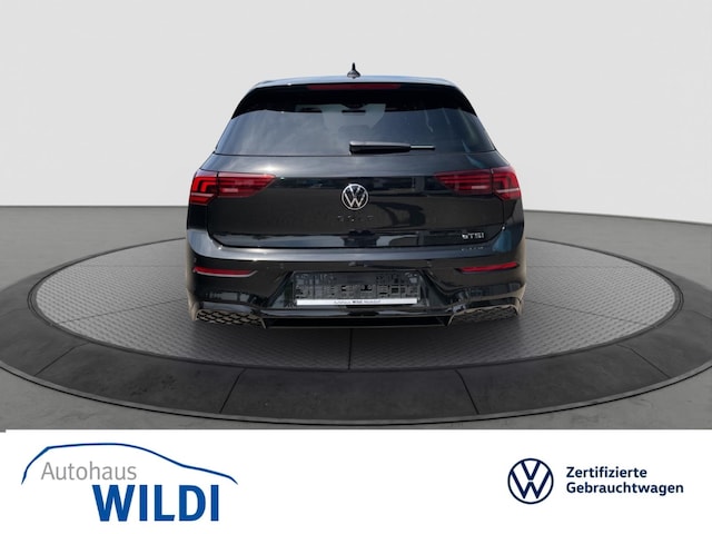 Volkswagen Golf 1.5 eTSI DSG R-Line