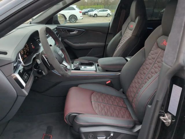 Audi RS Q8 Performance