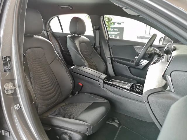 Mercedes-Benz A 180 Progressive