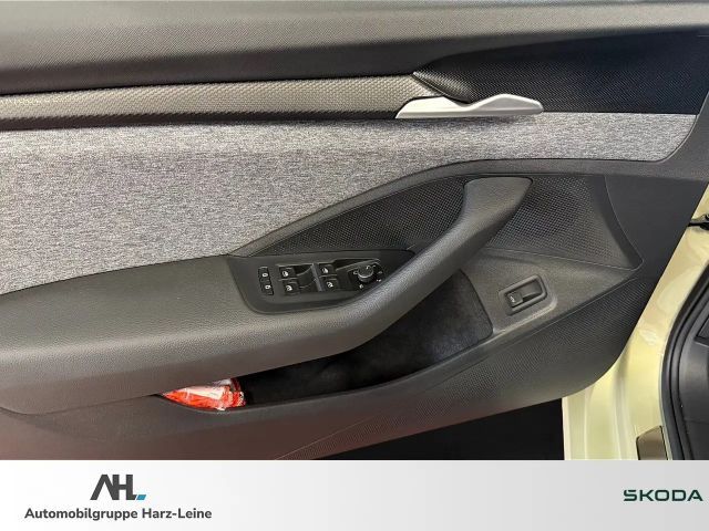 Skoda Superb Combi Selection