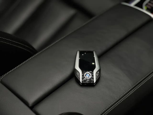 BMW 850 850i Cabrio xDrive