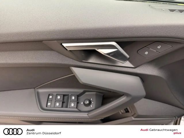 Audi A3 35 TFSI S-Line Sedan Sportback