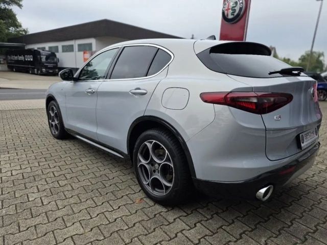 Alfa Romeo Stelvio Lusso Q4 TI