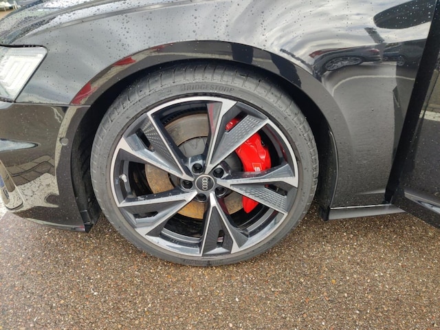 Audi S6 Avant Quattro