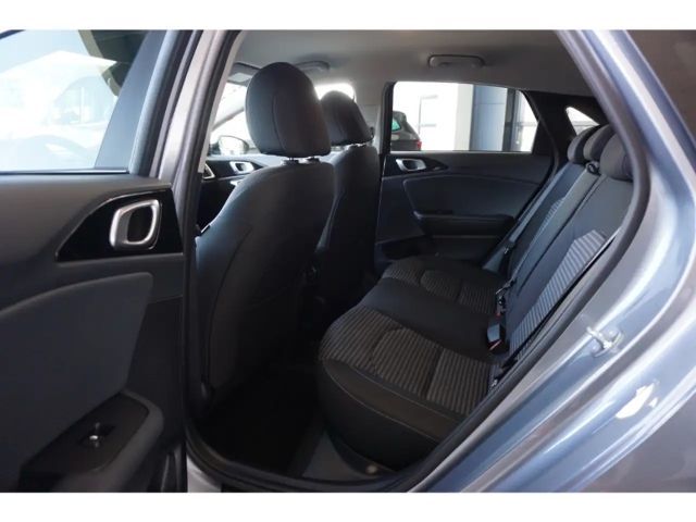 Kia Ceed 1.5T 140 Ultimate Edition Style JBL 17''LM Navi LE