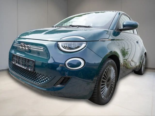 Fiat 500e 42 kWh Icon